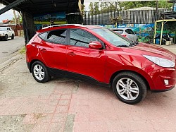 Tucson 4x2 o 4x4 Automatic or manual